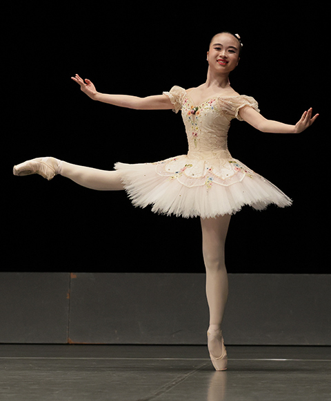 兼松 杏衣